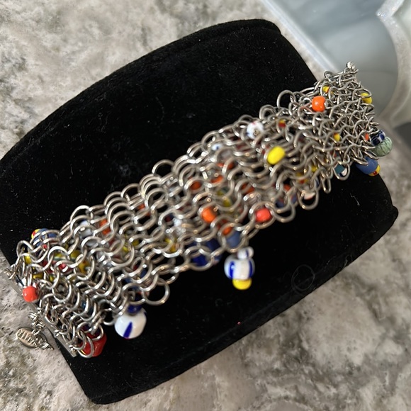 Colorful dangle bead bracelet - Picture 4 of 5